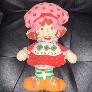 Vintage Handmade 🍓 Strawberry Shortcake Pillow